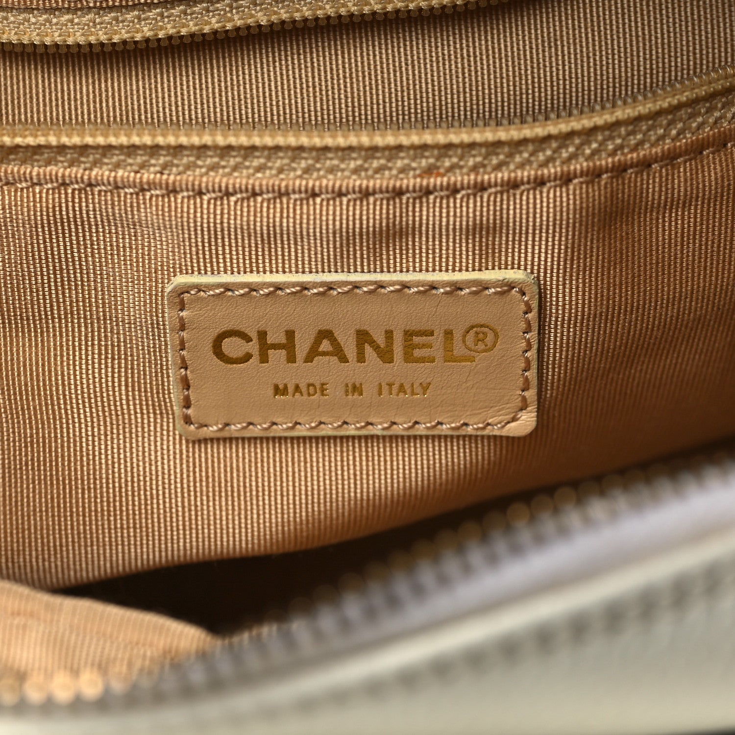 Chanel Caviar Quilted Petit Timeless Tote PTT White 5 of 13