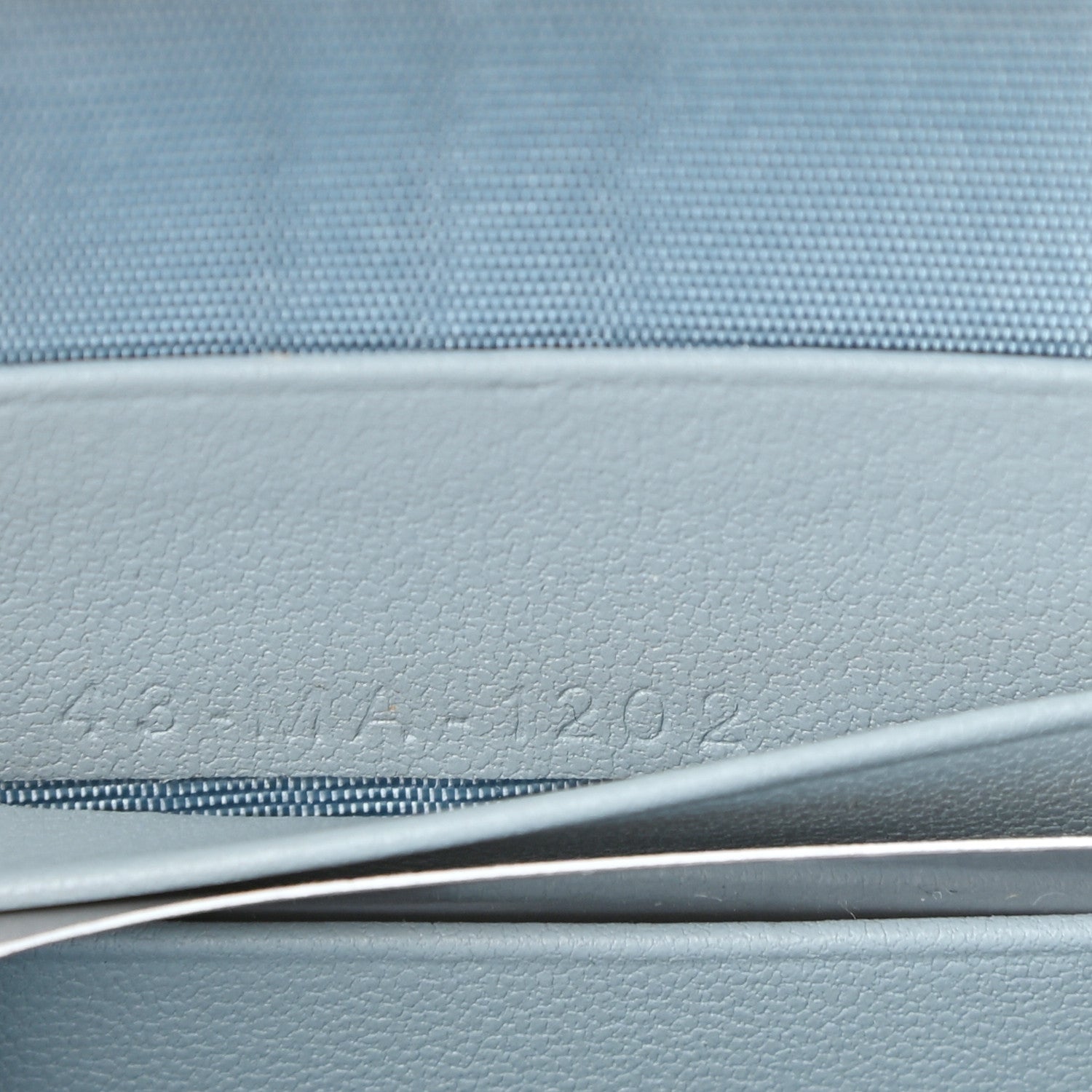 Christian Dior Patent Cannage Lady Dior Phone Holder Cloud Blue 7 of 10