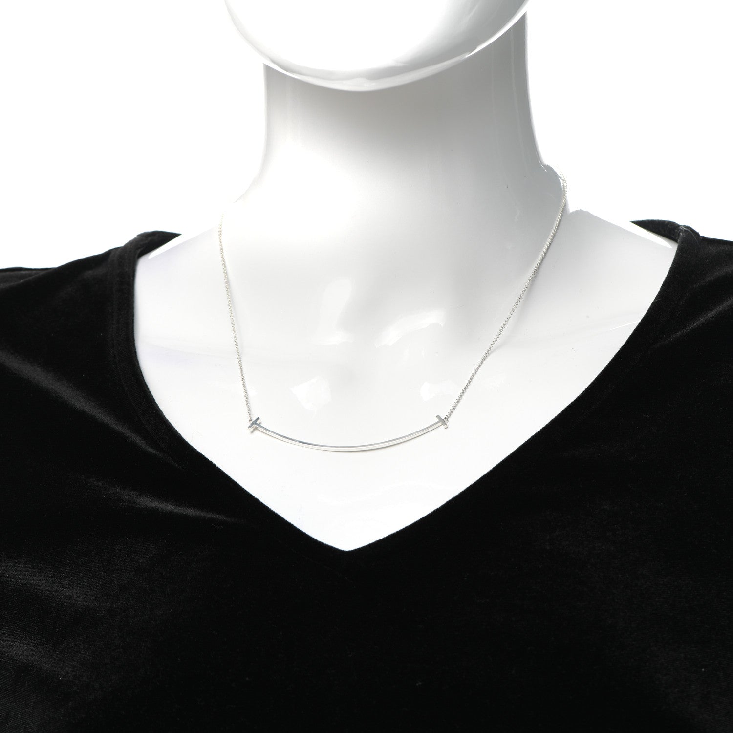 Tiffany Sterling Silver Large T Smile Pendant Necklace 2 of 5