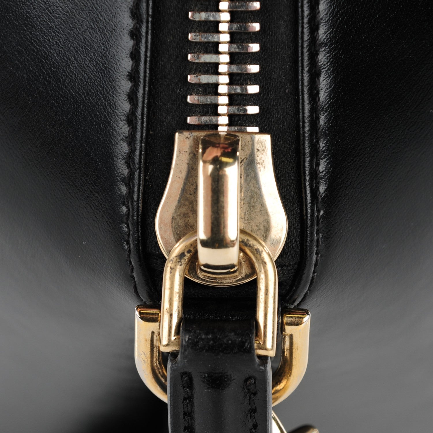 Givenchy Shiny Lord Calfskin Medium Antigona Black 8 of 8