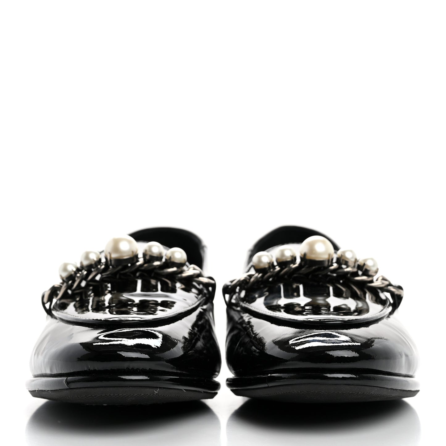 Vernice Soft Pearl Chain Convertible Loafers 39 Black