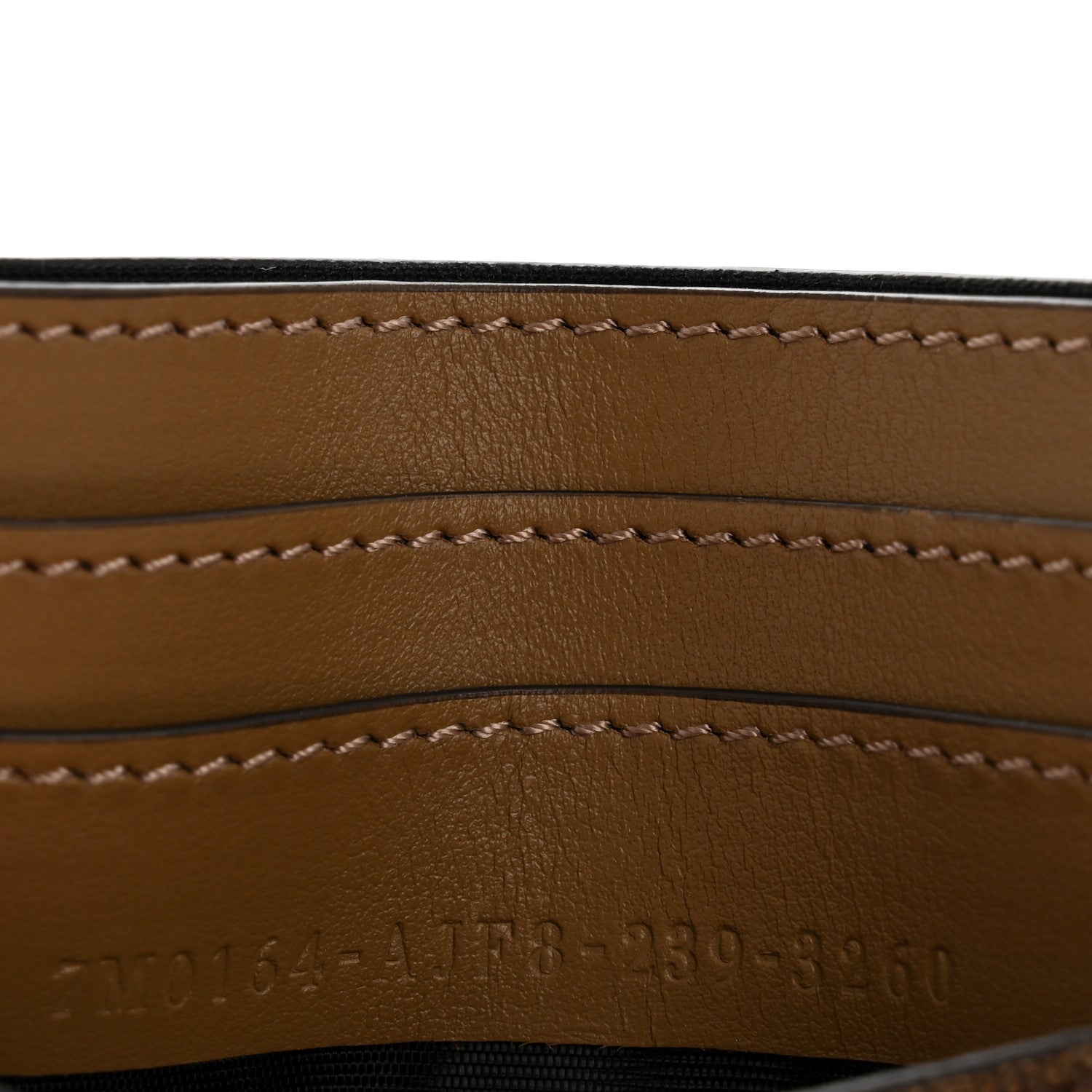 PRICE! FOR MESSAGE 1974 FF STAMPA VIT.SOFT CASE FENDI名刺入れCC Top Embossed 1974 FF Nappa Fendi Condition 小物