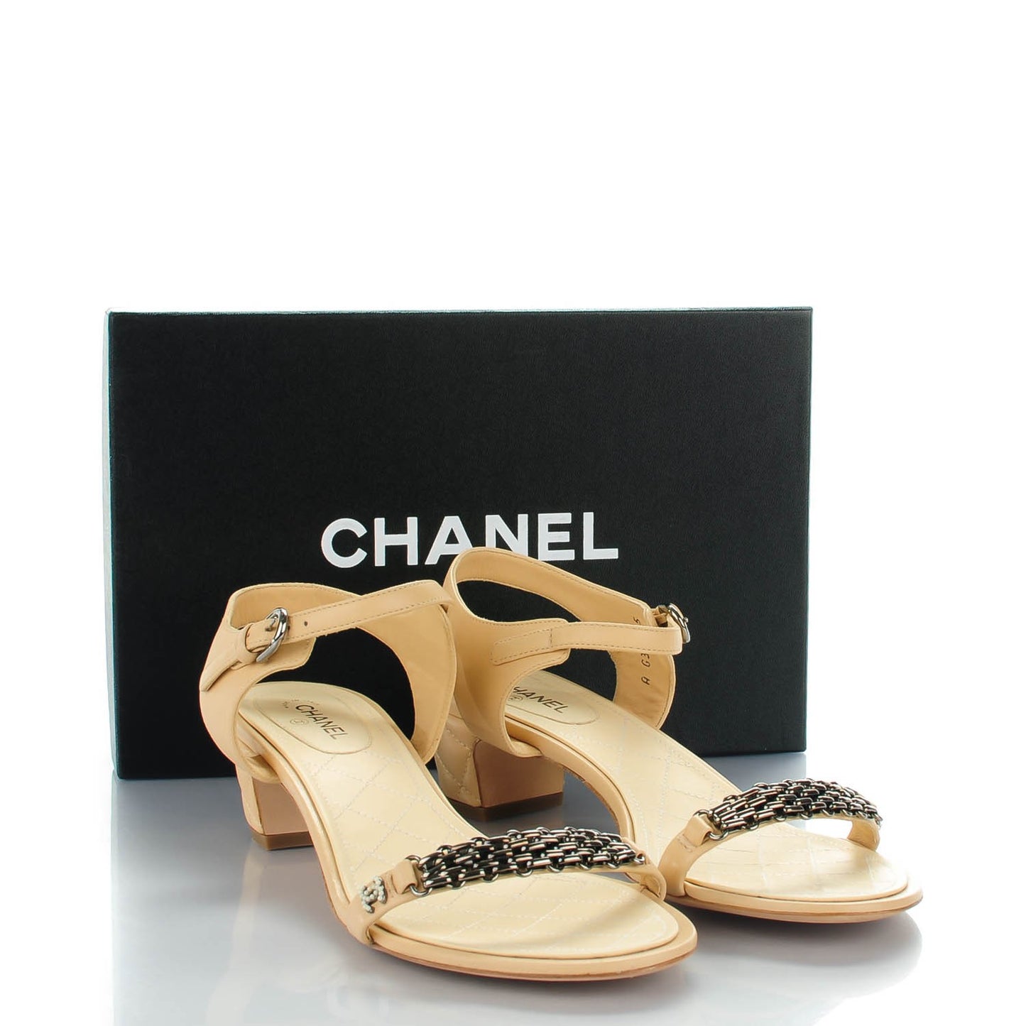 Lambskin Quilted Reissue Chain Pearl CC Sandals 41 Beige