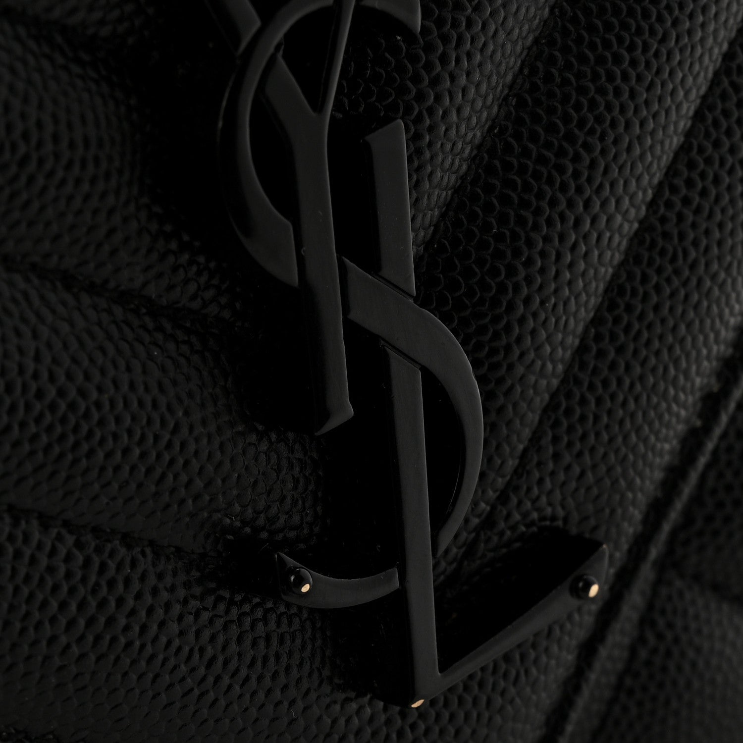 Saint Laurent Grain De Poudre Textured Mixed Matelasse Triquilt Medium Monogram Monochrome Satchel Black 14 of 15
