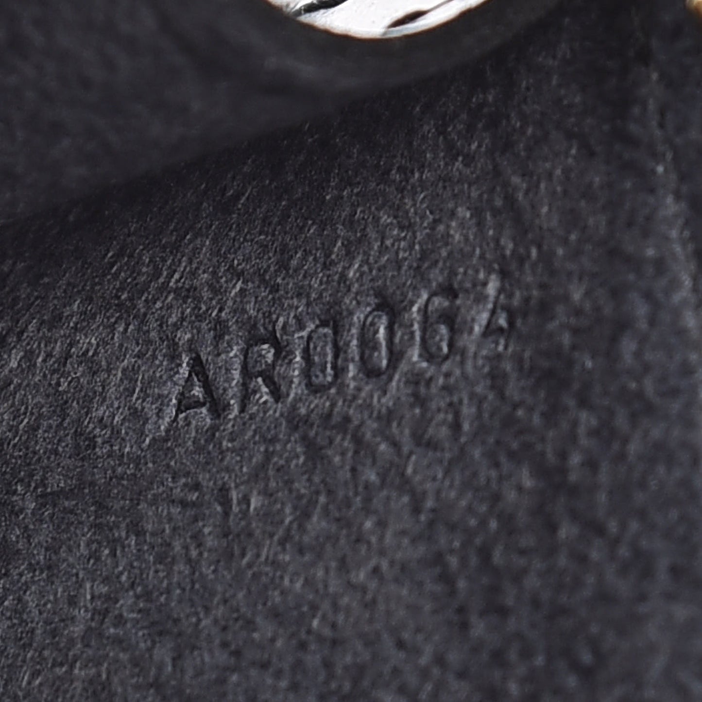 Epi Pochette Accessories 24 Black