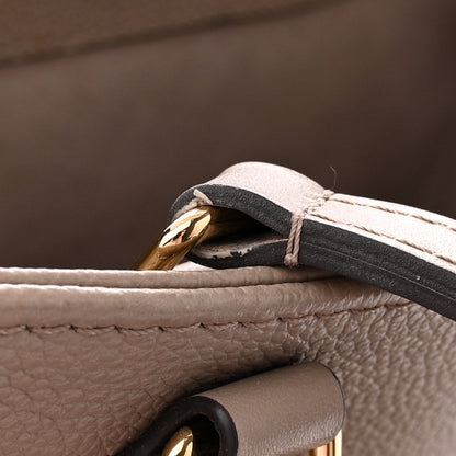 Louis Vuitton Empreinte Monogram Giant Onthego MM Tourterelle 13 of 18