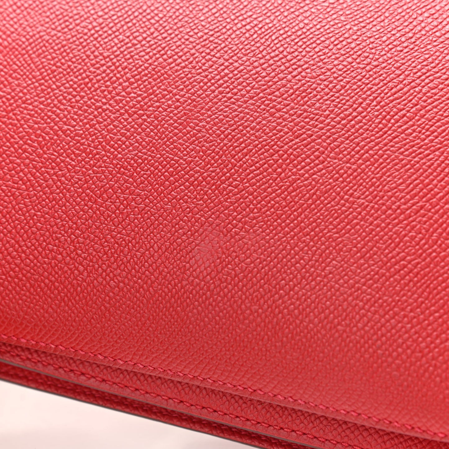 Epsom Constance 18 Rouge Casaque