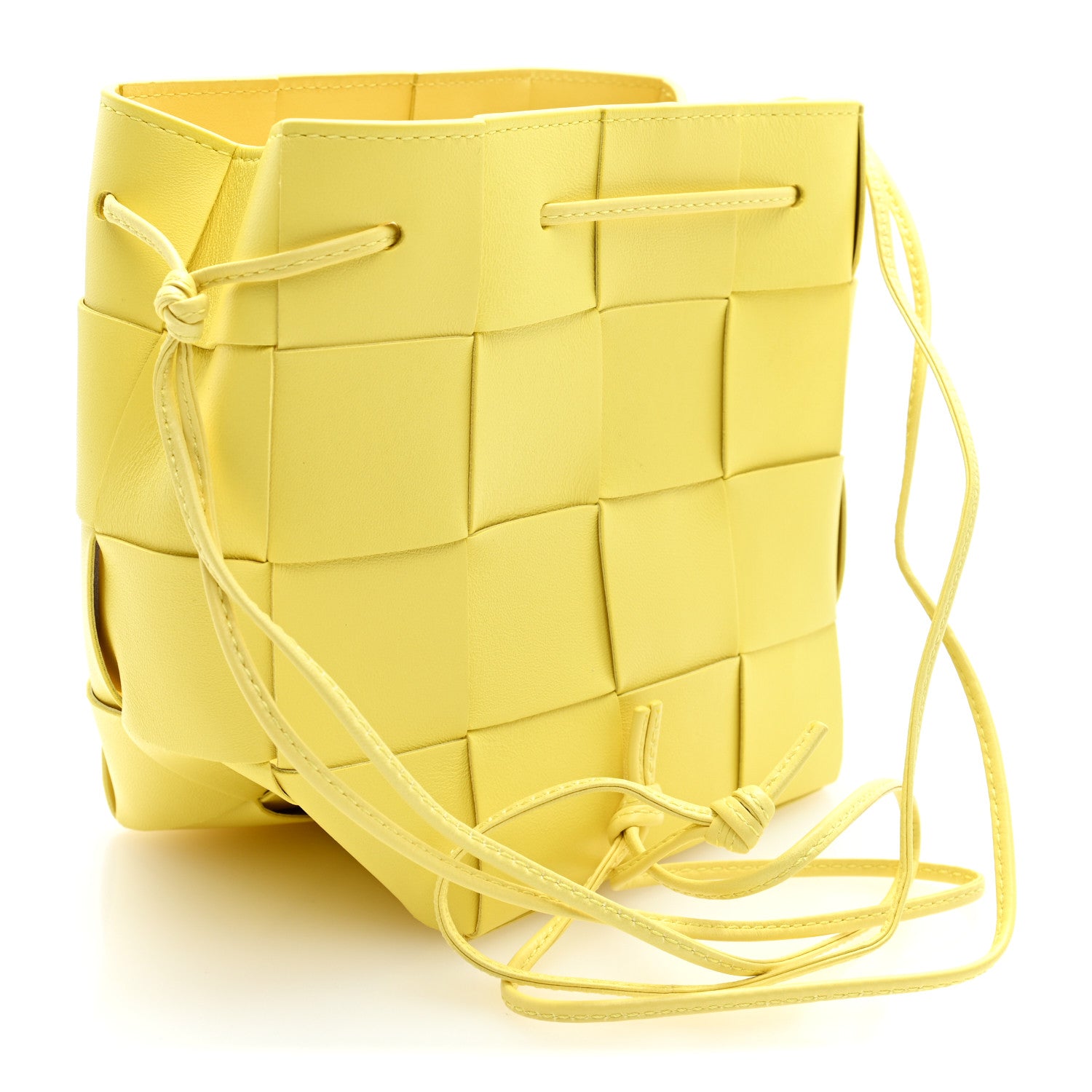 Bottega Veneta Lambskin Maxi Intrecciato Small Cassette Crossbody Bucket Bag Sherbert 3 of 9