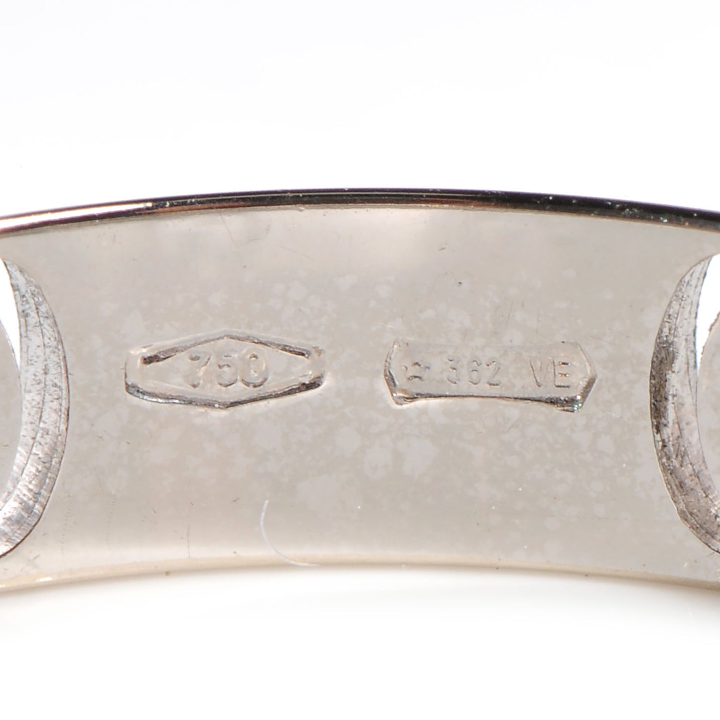 18k White Gold Diamond Icon Stardust Ring 8