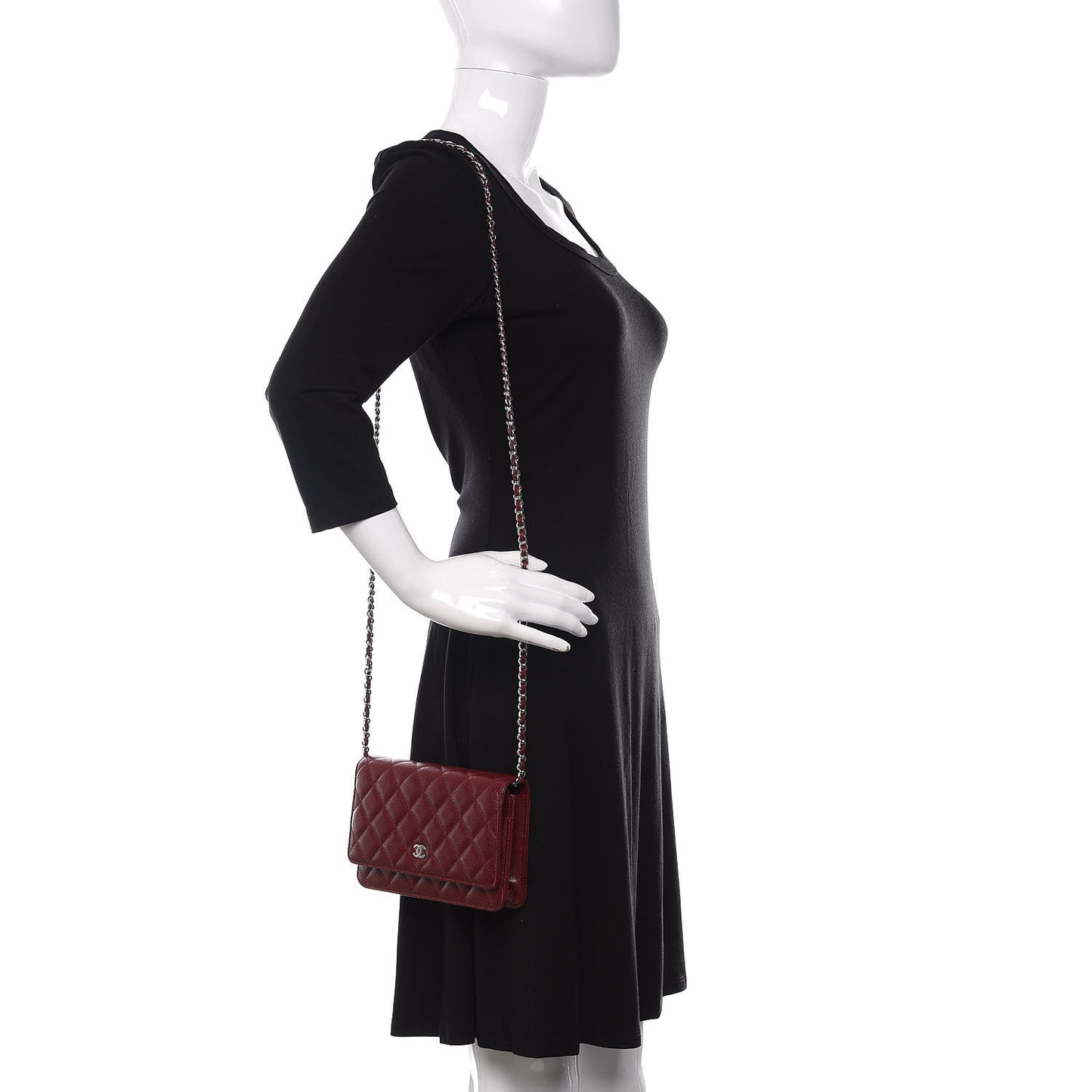 Caviar Quilted Wallet On Chain WOC Dark Red