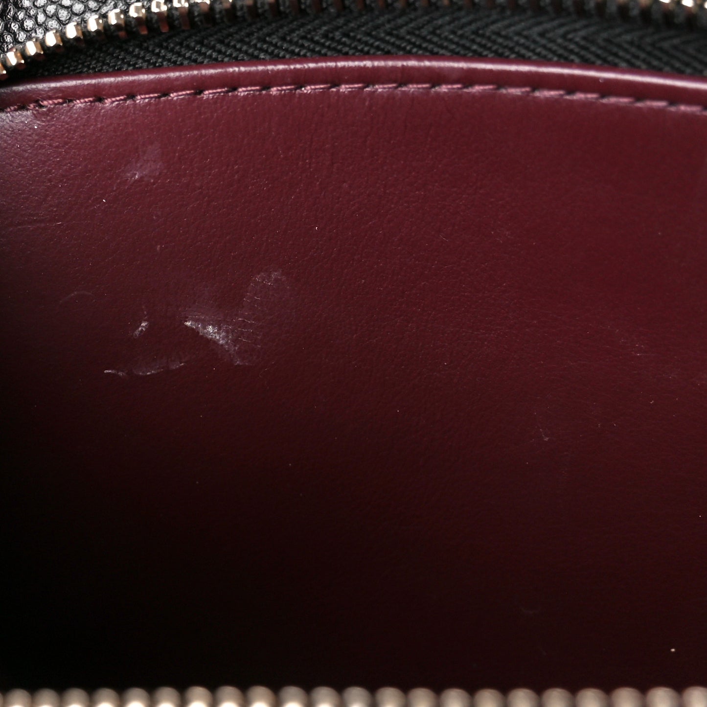 Caviar Quilted Medium Business Affinity Flap Black