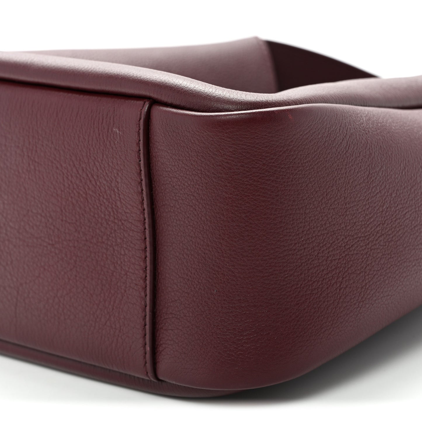 Smooth Calfskin Small Le 5 A 7 Soft Hobo Rouge Legion
