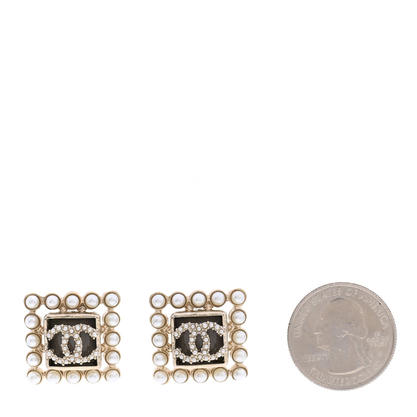 Pearl Resin Square CC Earrings Gold