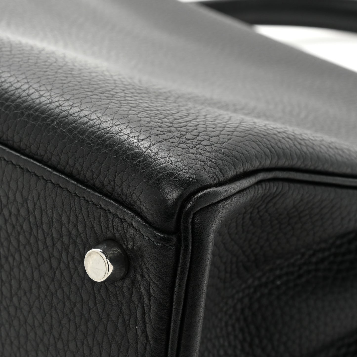 Togo Kelly Retourne 35 Black