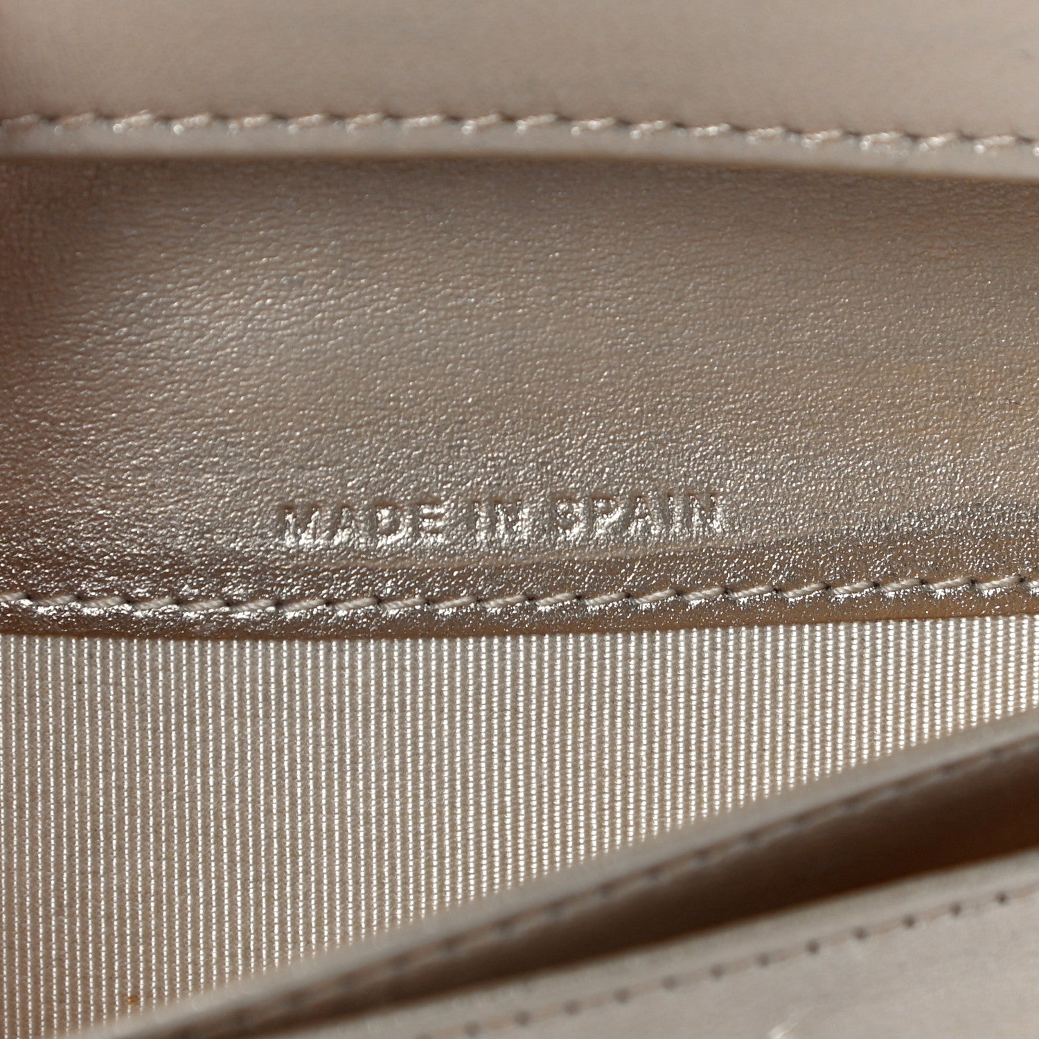 Chanel Metallic Lambskin Quilted Yen Wallet Gold 7 of 17