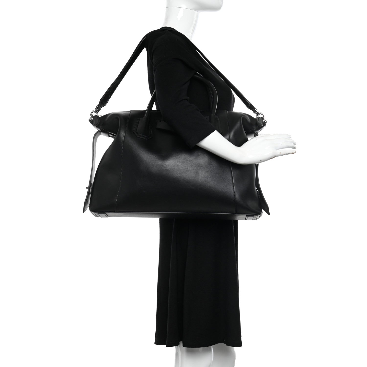 Givenchy Smooth Calfskin Medium Soft Antigona Black 2 of 11