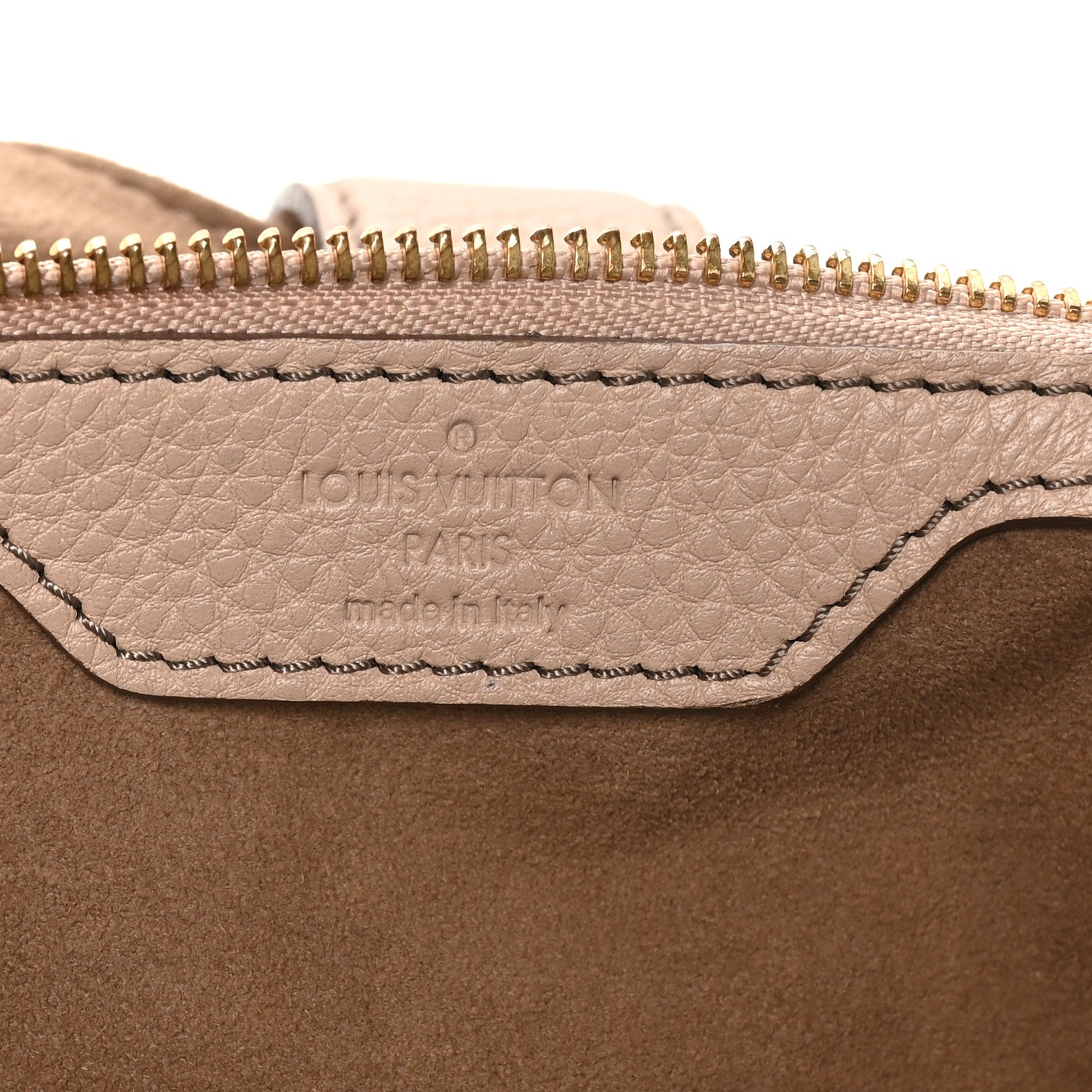 Louis Vuitton Mahina L Coquille 6 of 9