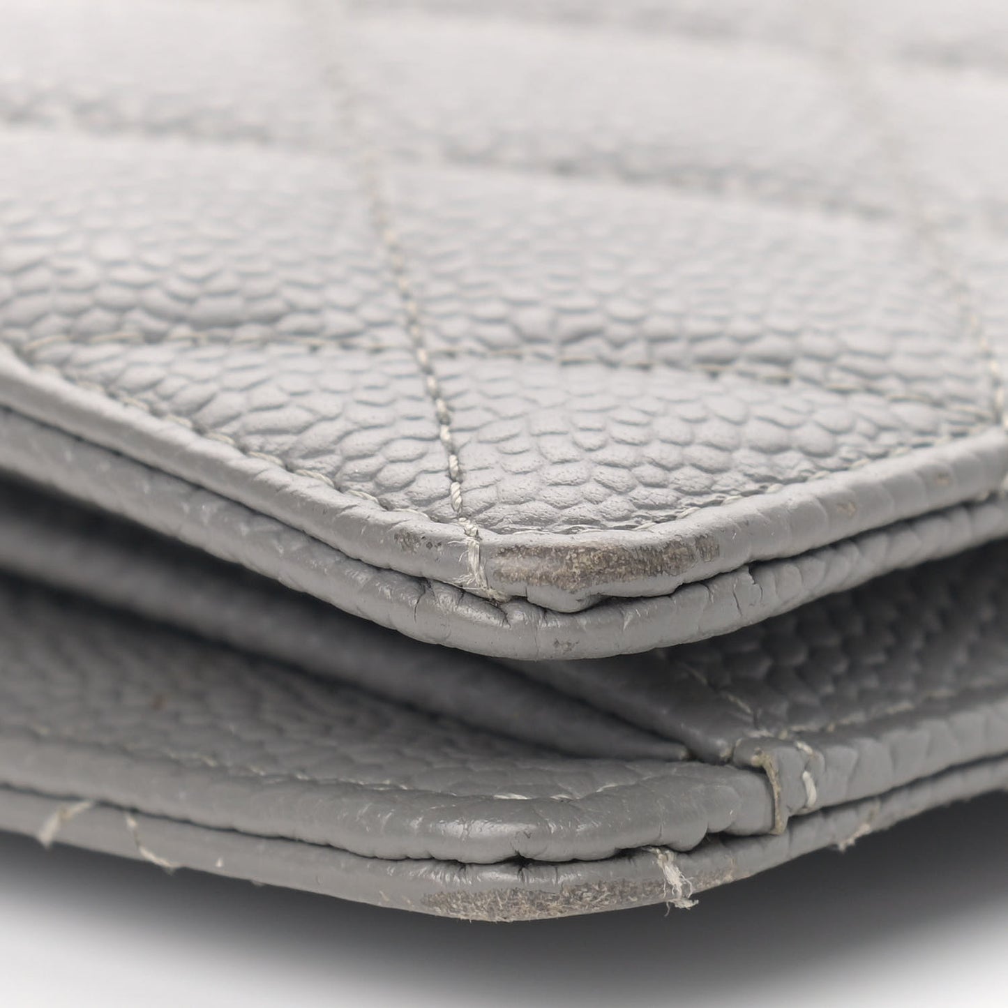 Caviar Quilted Yen Wallet Grey