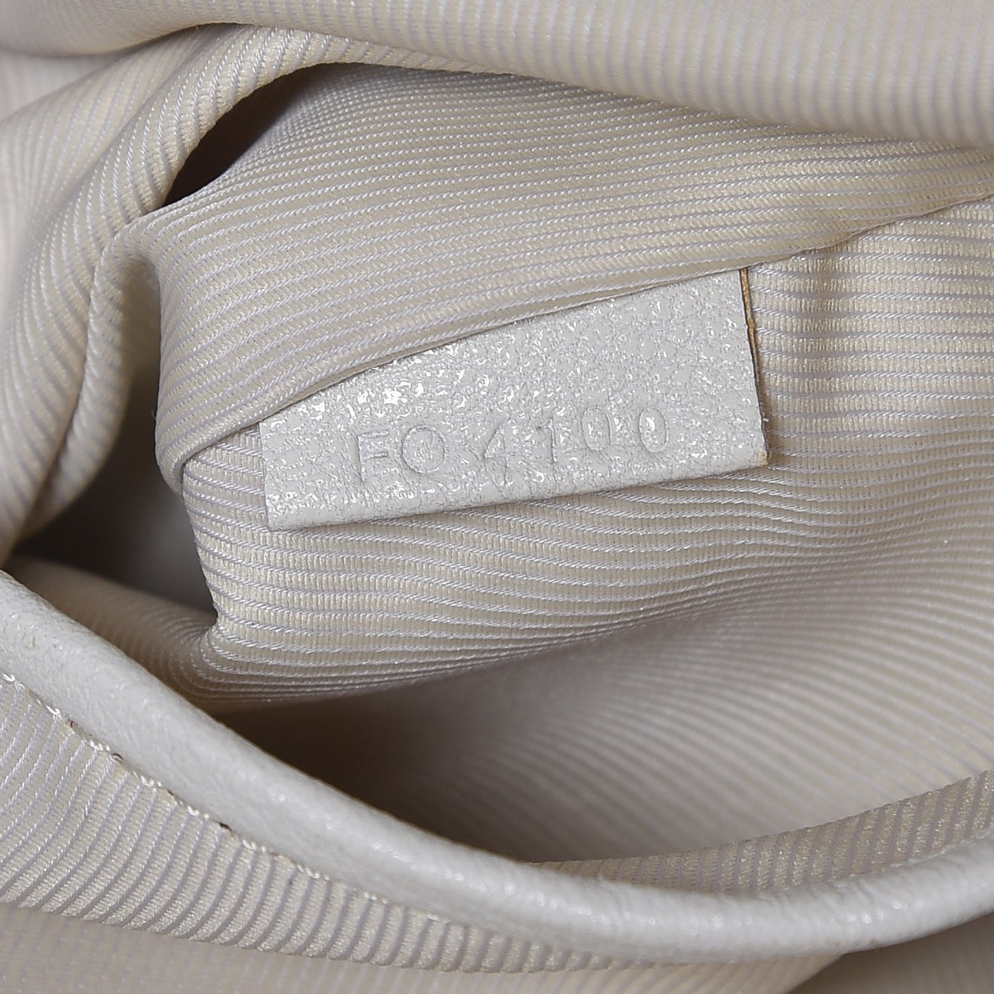Monogram Sabbia Besace White