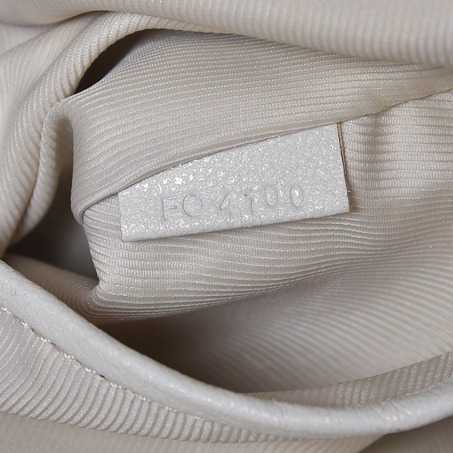 Louis Vuitton Monogram Sabbia Besace White 8 of 8