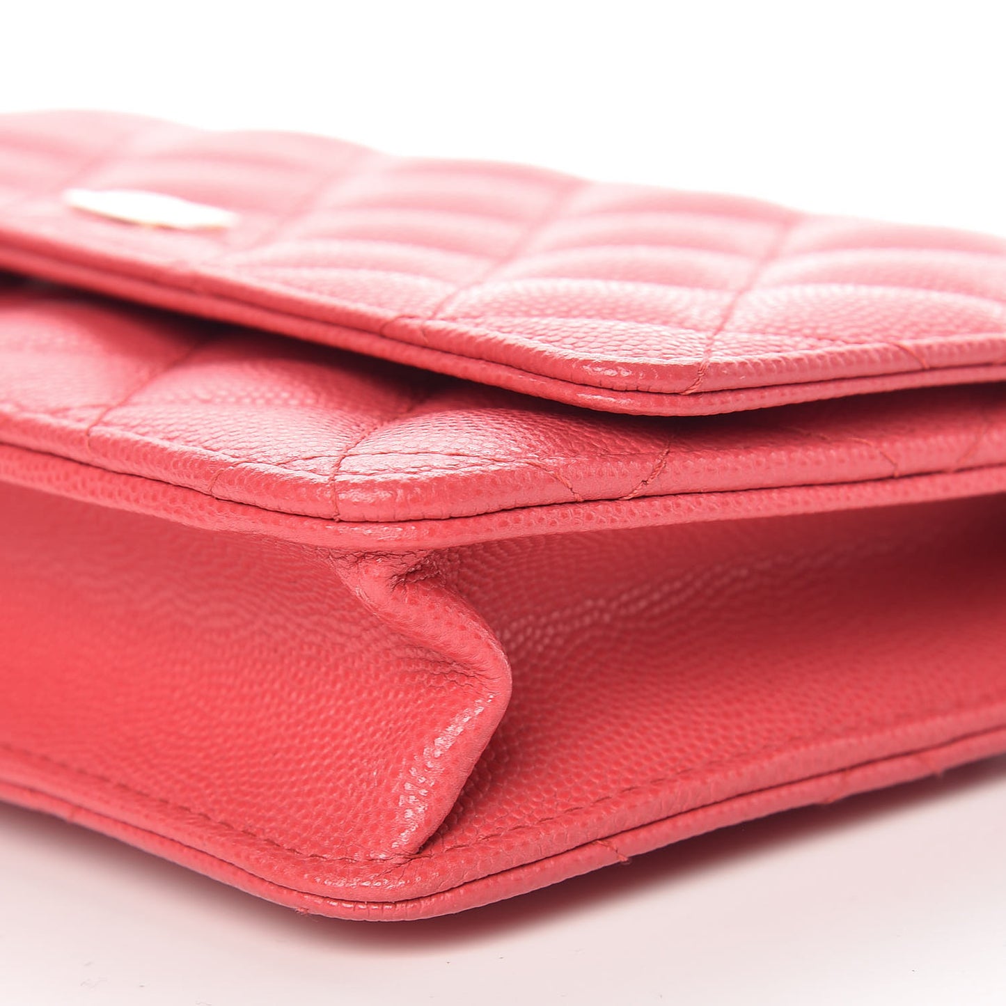 Caviar Quilted Wallet On Chain WOC Dark Pink