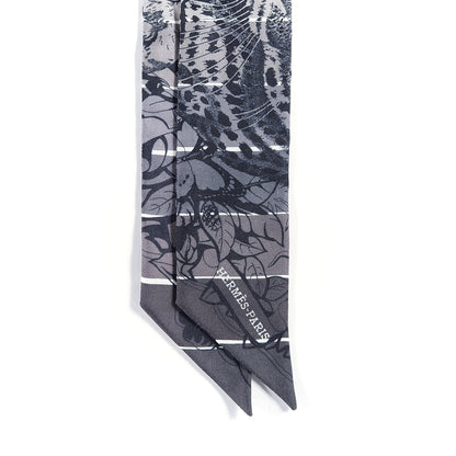 Hermes Silk Jungle Love Rainbow Twilly Gris Black White 2 of 3