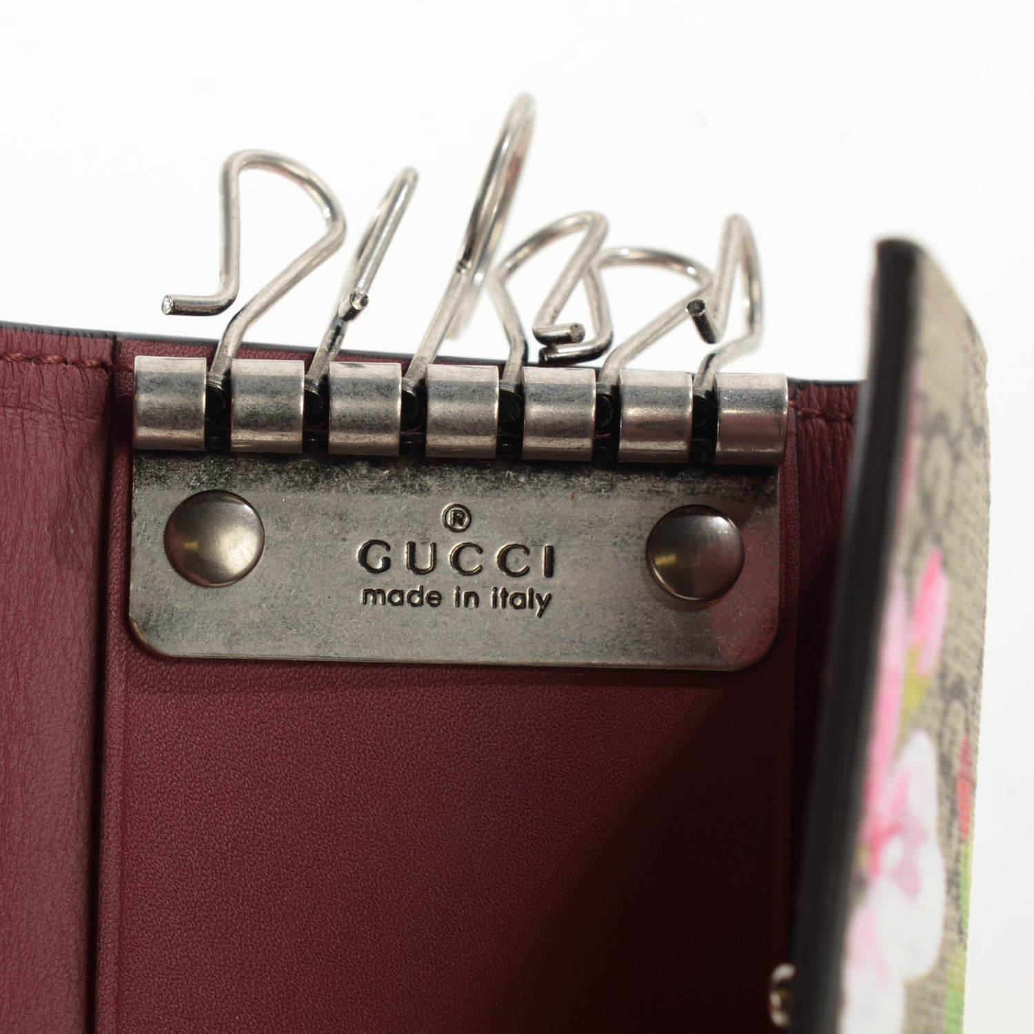 Gucci GG Supreme Monogram Blooms 6 Key Holder Case Beige Multicolor Dry Rose 6 of 8