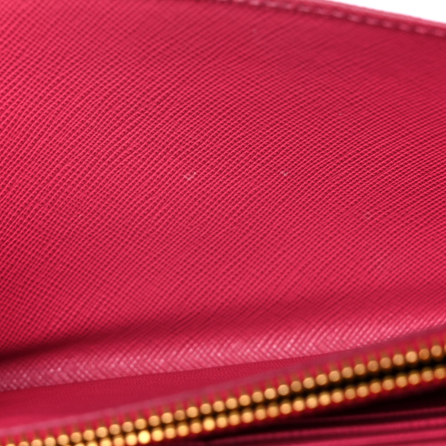 Saffiano Metal Oro Chain Wallet Ibisco