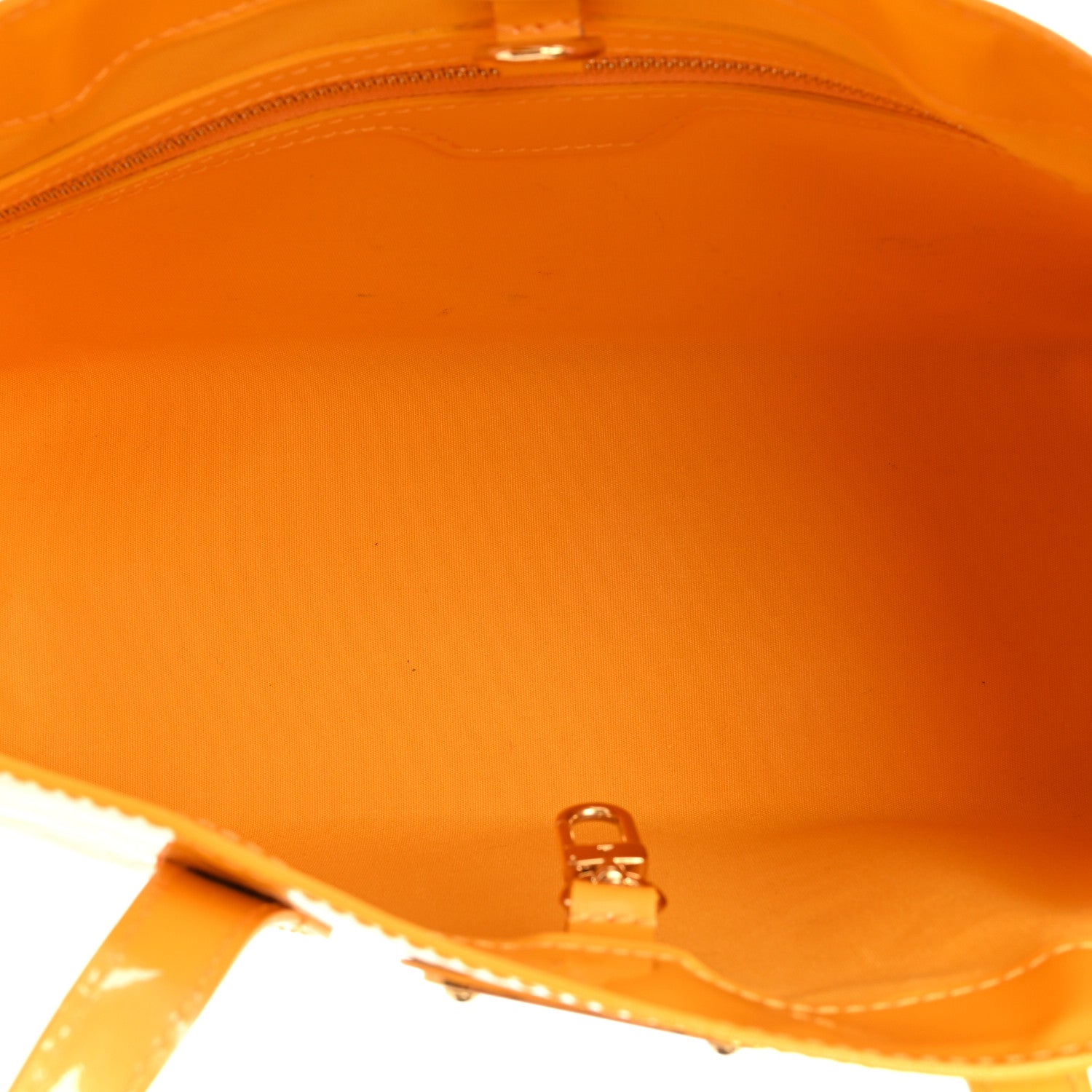 Louis Vuitton Vernis Wilshire PM Jaune Passion 5 of 18