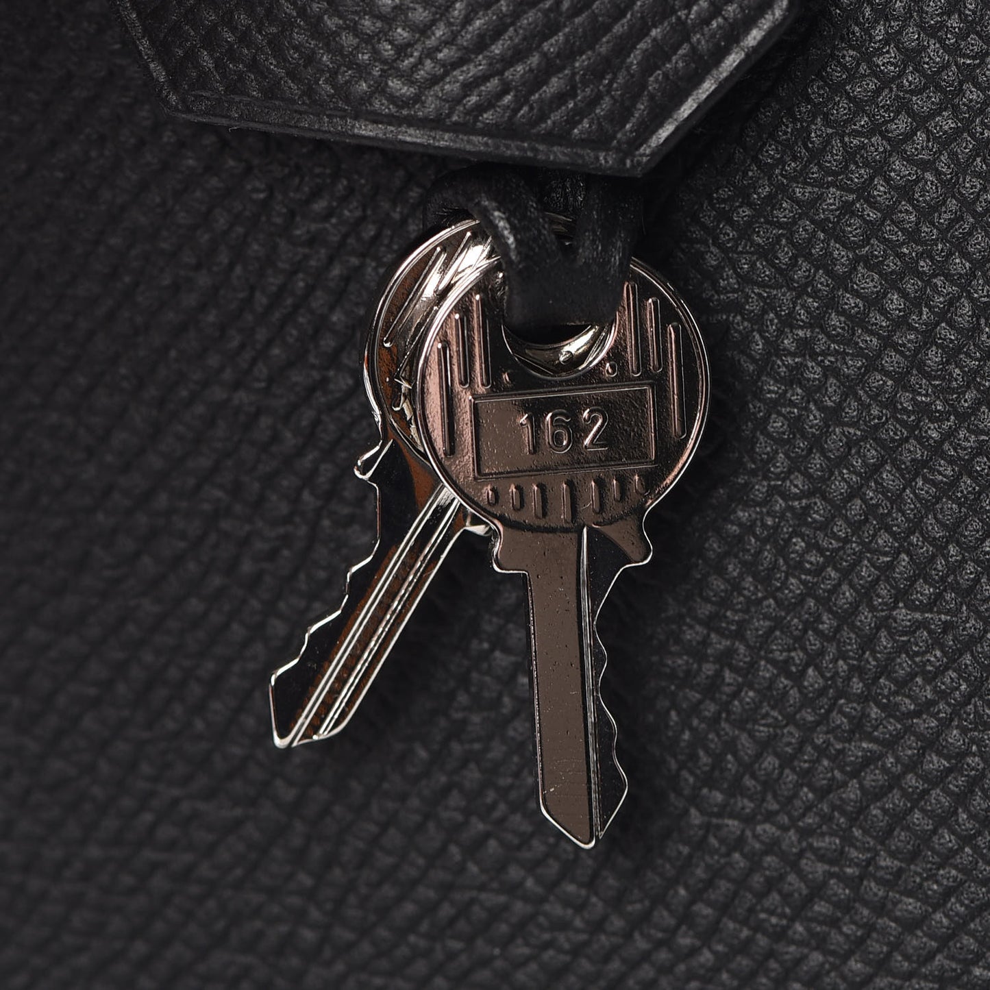 Epsom Kelly Sellier 28 Black