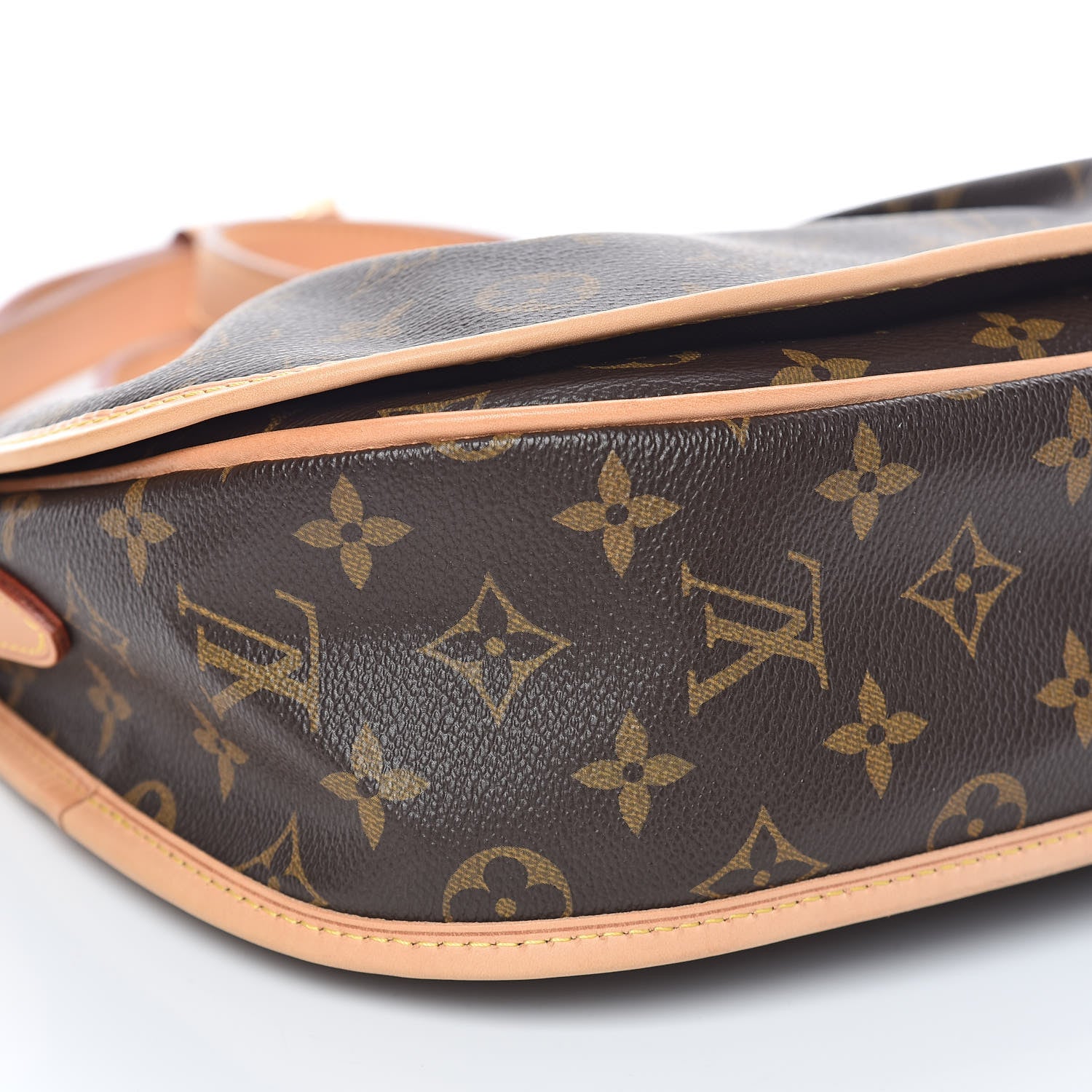 Louis Vuitton Monogram Menilmontant PM 4 of 9