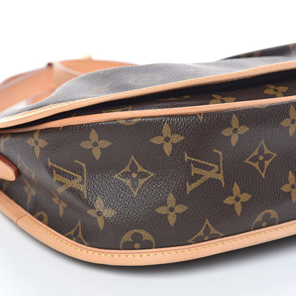 Louis Vuitton Monogram Menilmontant PM 4 of 9