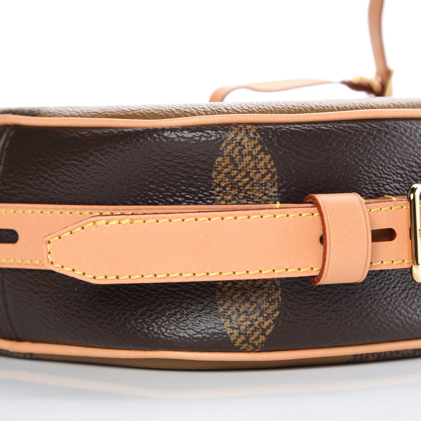 Reverse Monogram Giant Boite Chapeau Souple