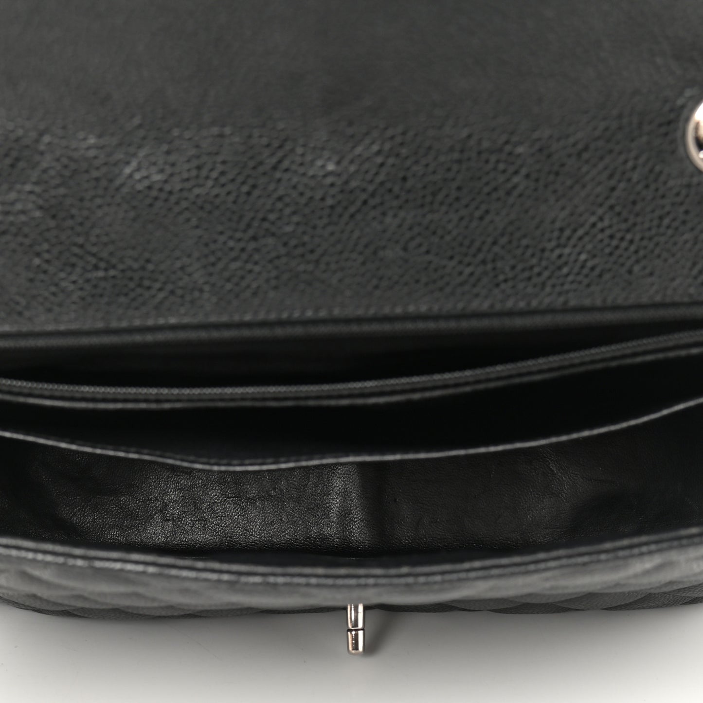 Caviar Quilted Jumbo Single Flap Black