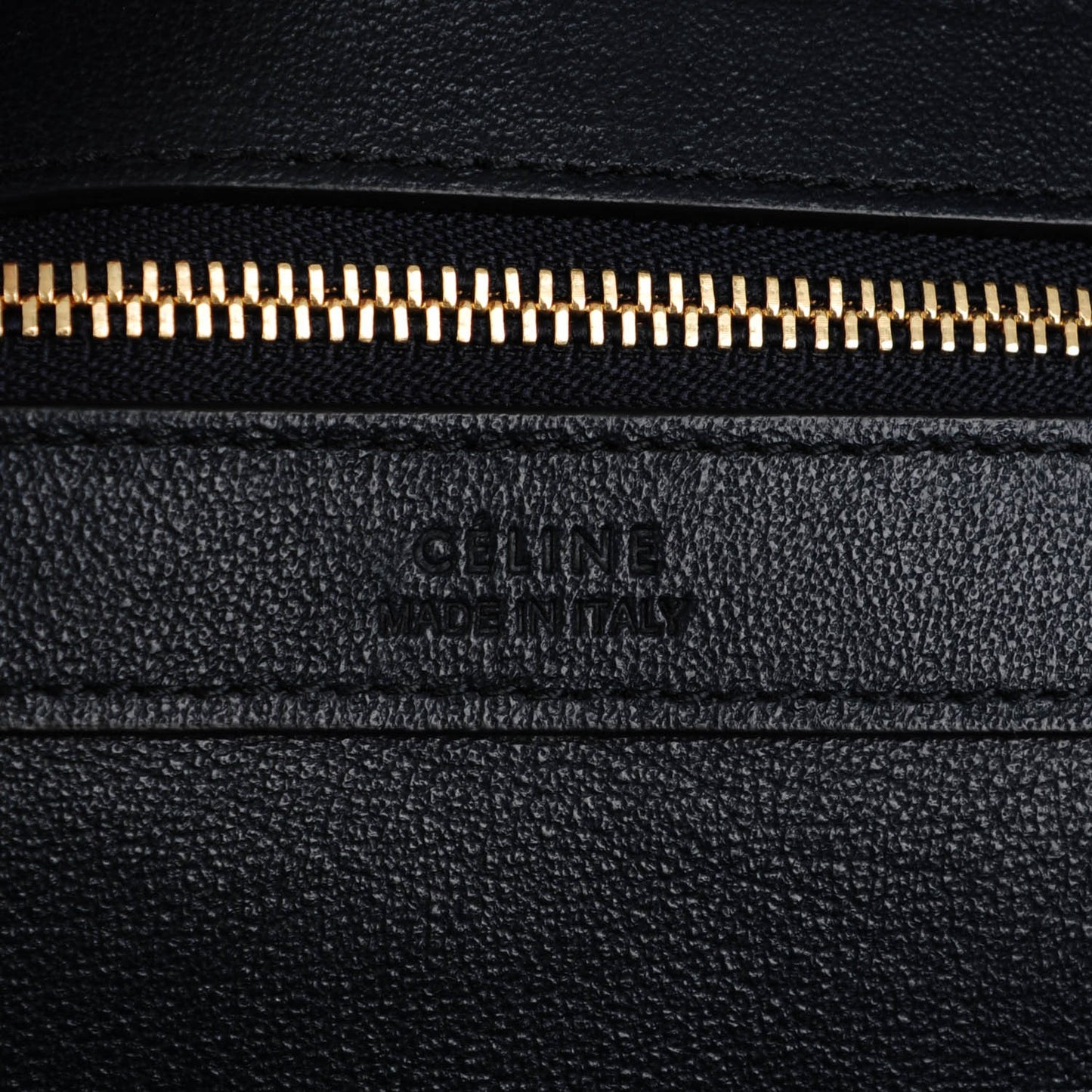 Crocodile Embossed Nubuck Small Belt Cabas Phantom Navy Blue