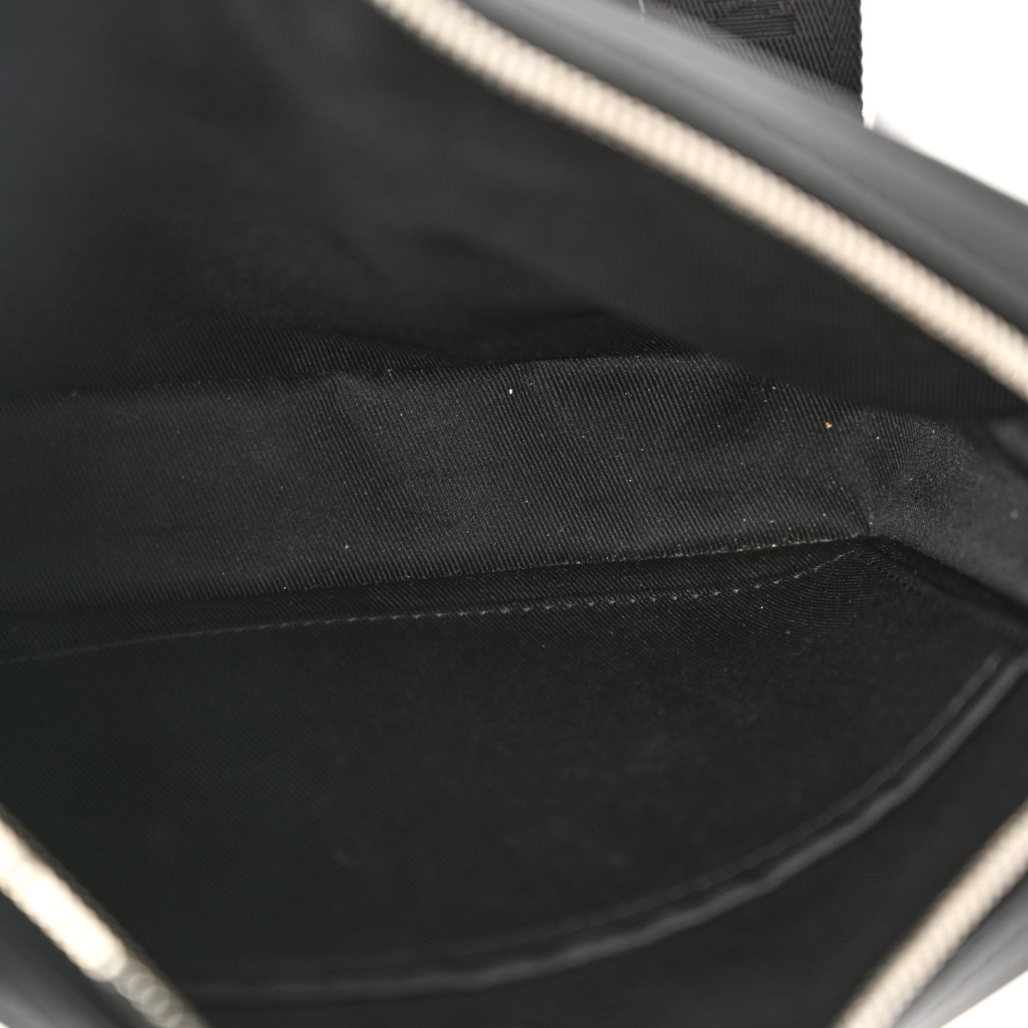 Damier Graphite 3D Trio Messenger