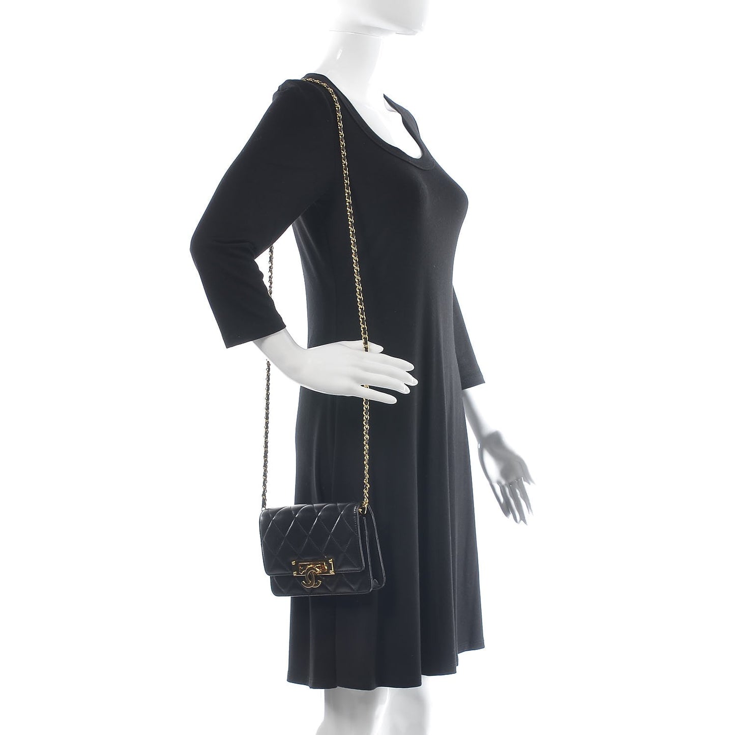 Lambskin Quilted Golden Class Wallet on Chain WOC Black