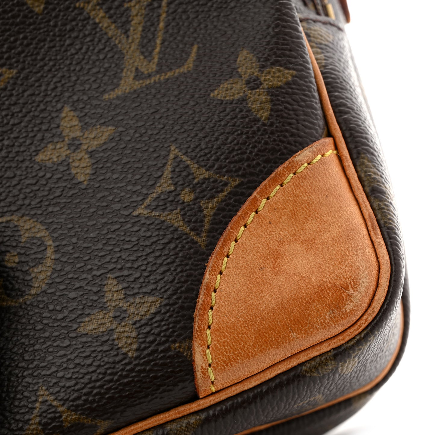 Monogram Amazone