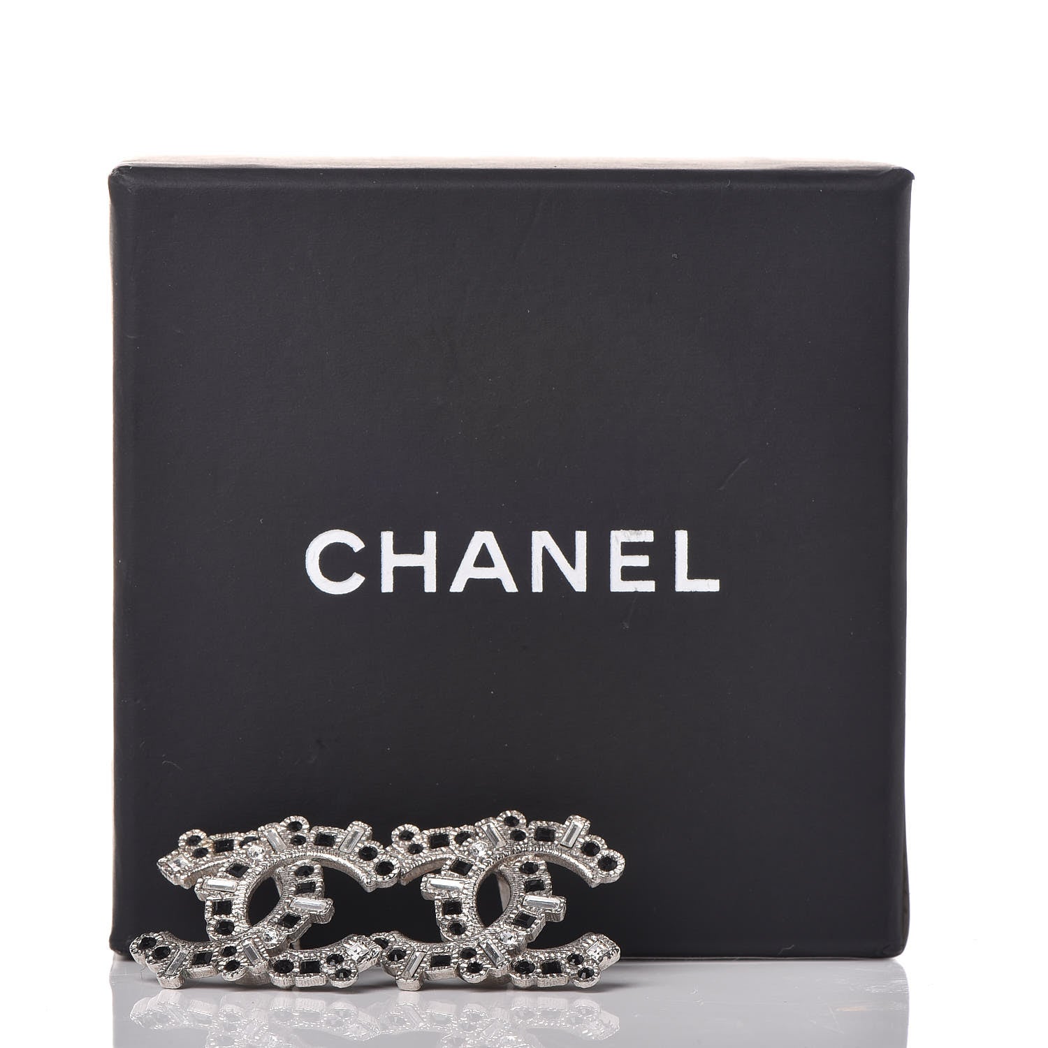 Chanel Baguette Crystal CC Earrings Black Silver 5 of 5