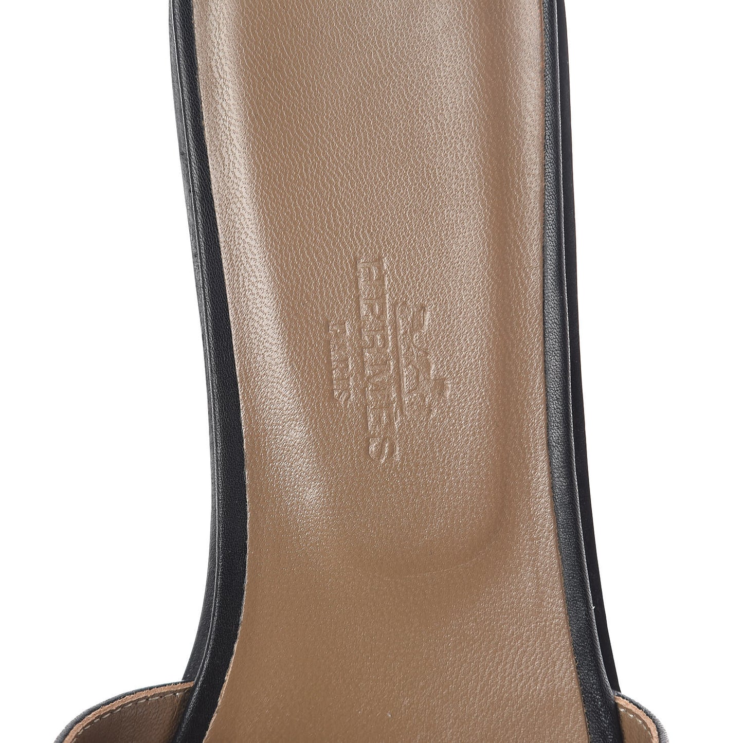 Box Calfskin Oran Sandals 39 Black