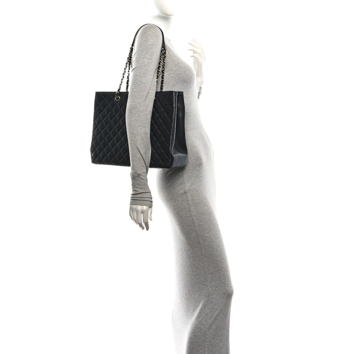 Caviar Quilted Large Classic Shopping Tote Black