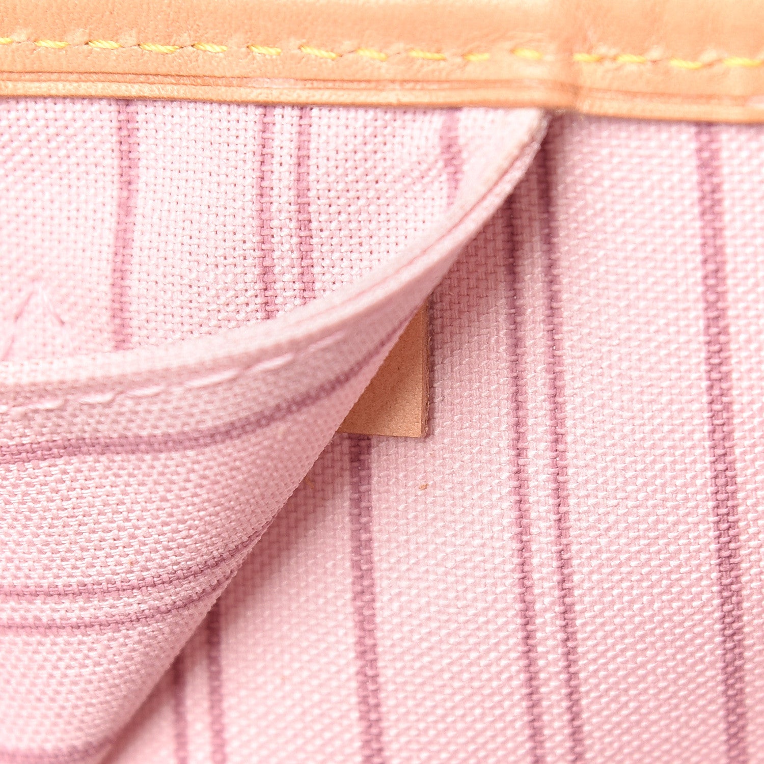 Louis Vuitton Monogram Maui V Neverfull MM Rose Ballerine 8 of 11