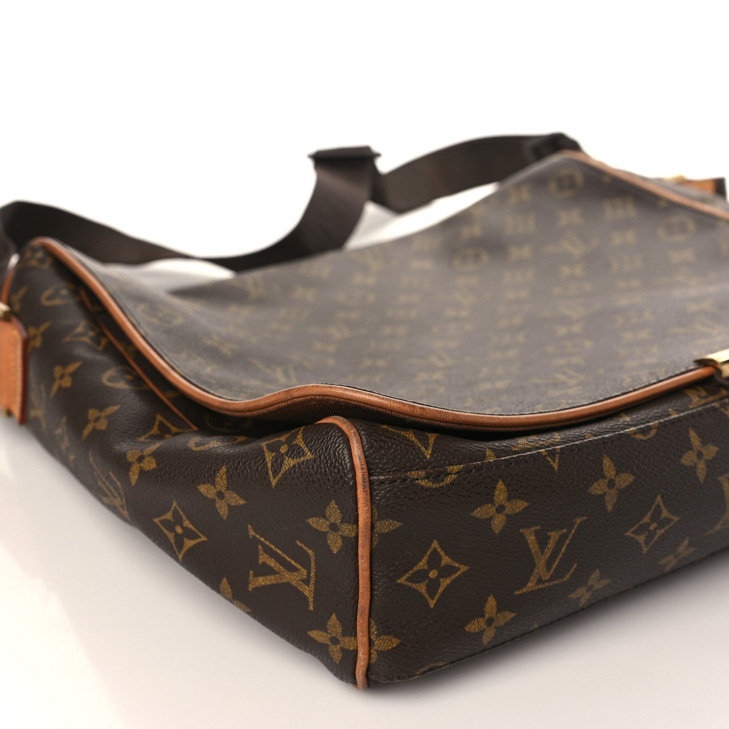 Louis Vuitton Monogram Abbesses Messenger Bag 8 of 11