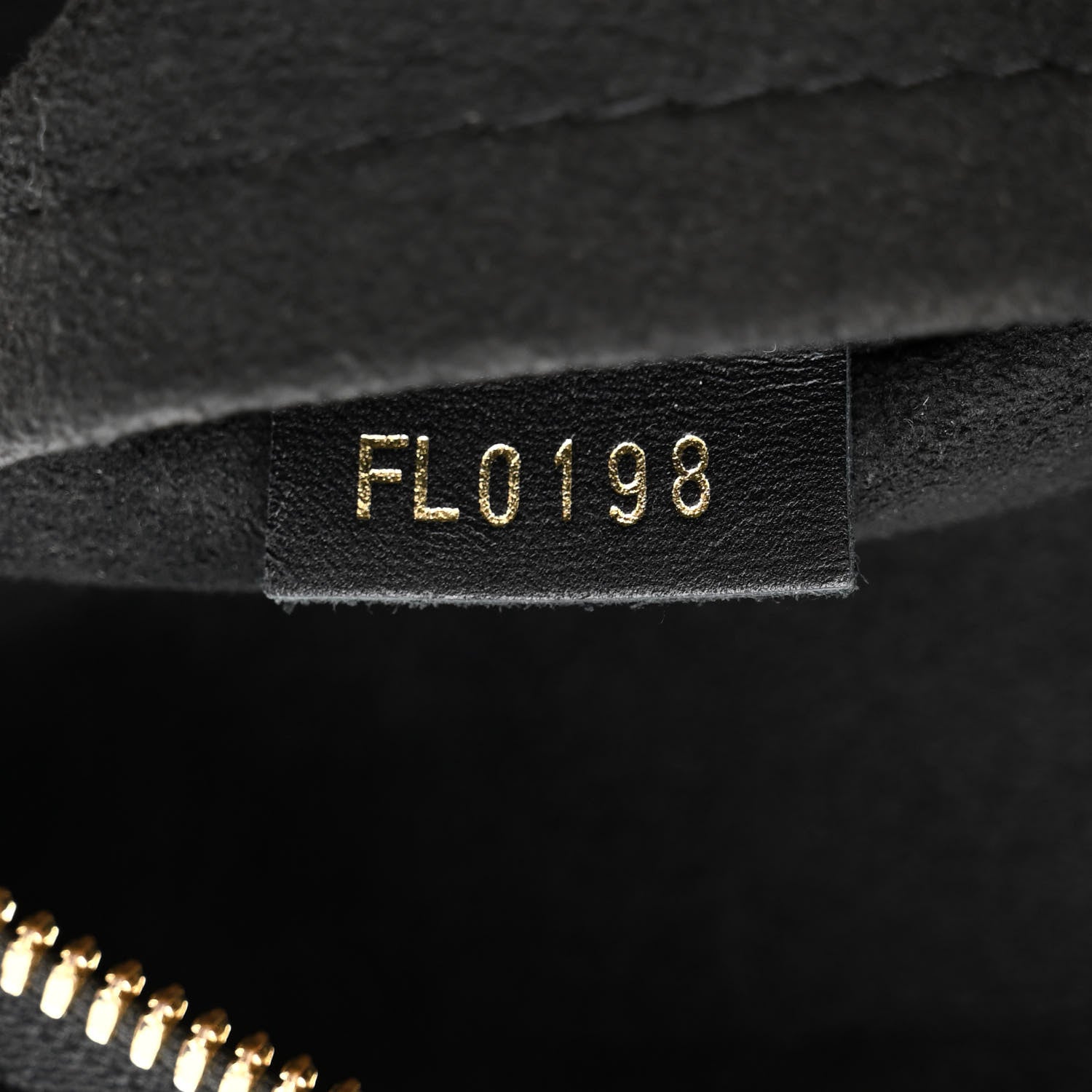 Louis Vuitton Reverse Monogram City Malle MM 7 of 10