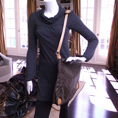 Louis Vuitton Monogram Sac Promenade 2 of 10