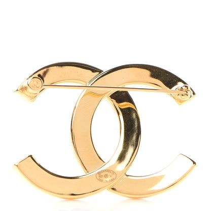 Chanel Metal Paris Button CC Large Brooch Gold 3 of 4