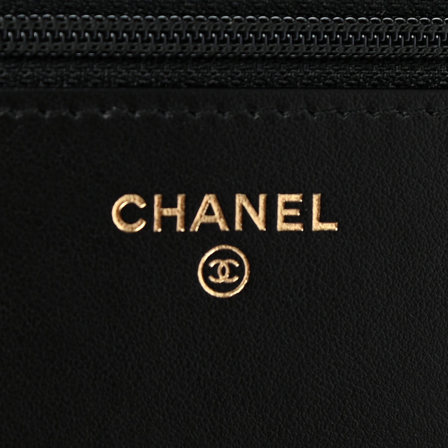 Calfskin Quilted Perfect Fit Wallet On Chain WOC Black