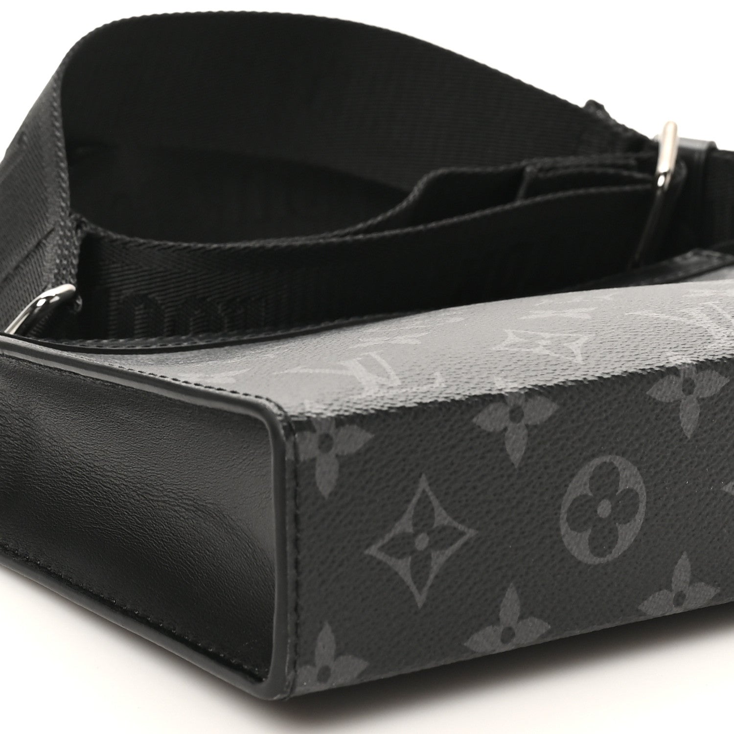 Louis Vuitton Reverse Monogram Eclipse Gaston Wearable Wallet 8 of 9