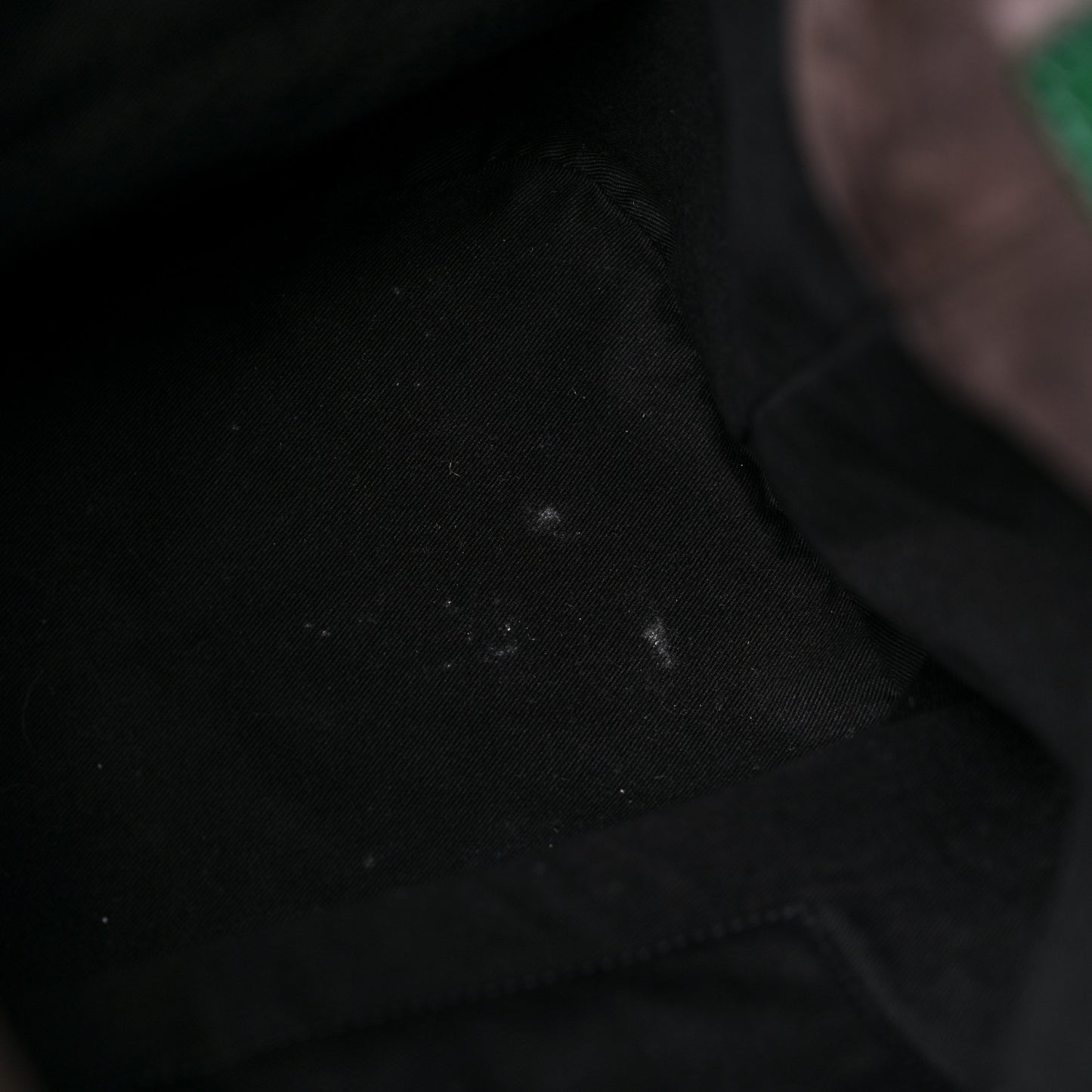 Grained Calfskin North South Nightingale Green