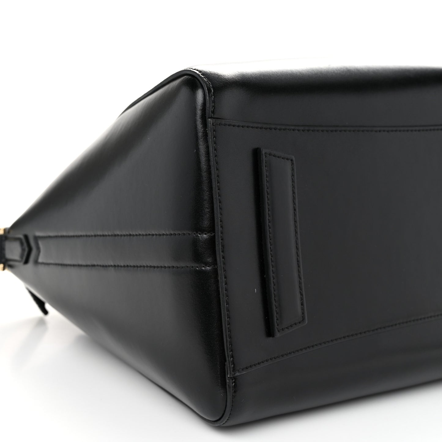 Shiny Lord Calfskin Medium Antigona Black